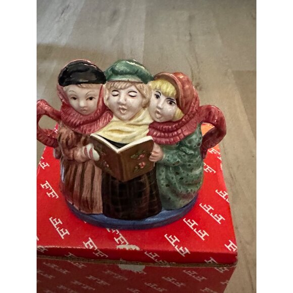 Fitz & Floyd Christmas Carol Sugar Creamer With Spoon - Picture 2 of 11